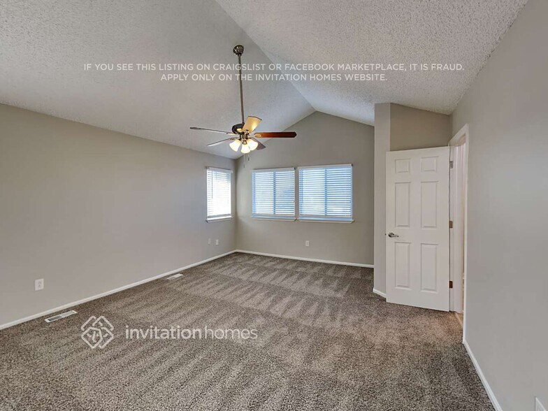 Building Photo - 11001 Needles Ct