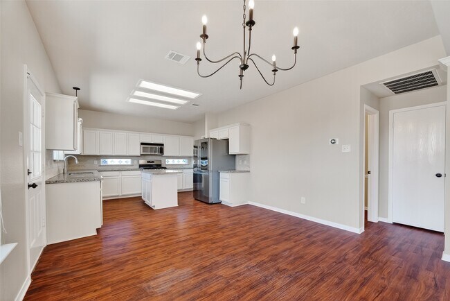 Building Photo - 5118 Cherry Blossom Dr