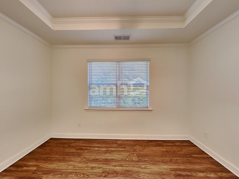 Building Photo - 2461 Napa Valley Dr