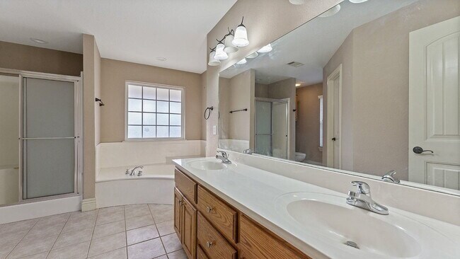 Building Photo - Newly update 4 bedroom house just off Double Springs Road