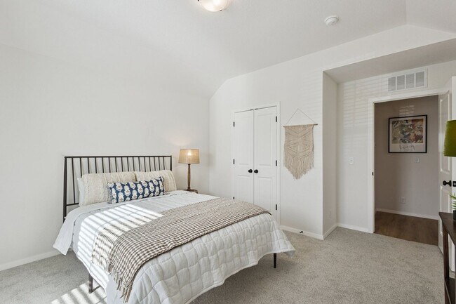 Building Photo - Modern Comfort Meets Turn-Key Living in Owasso’s Newest Build