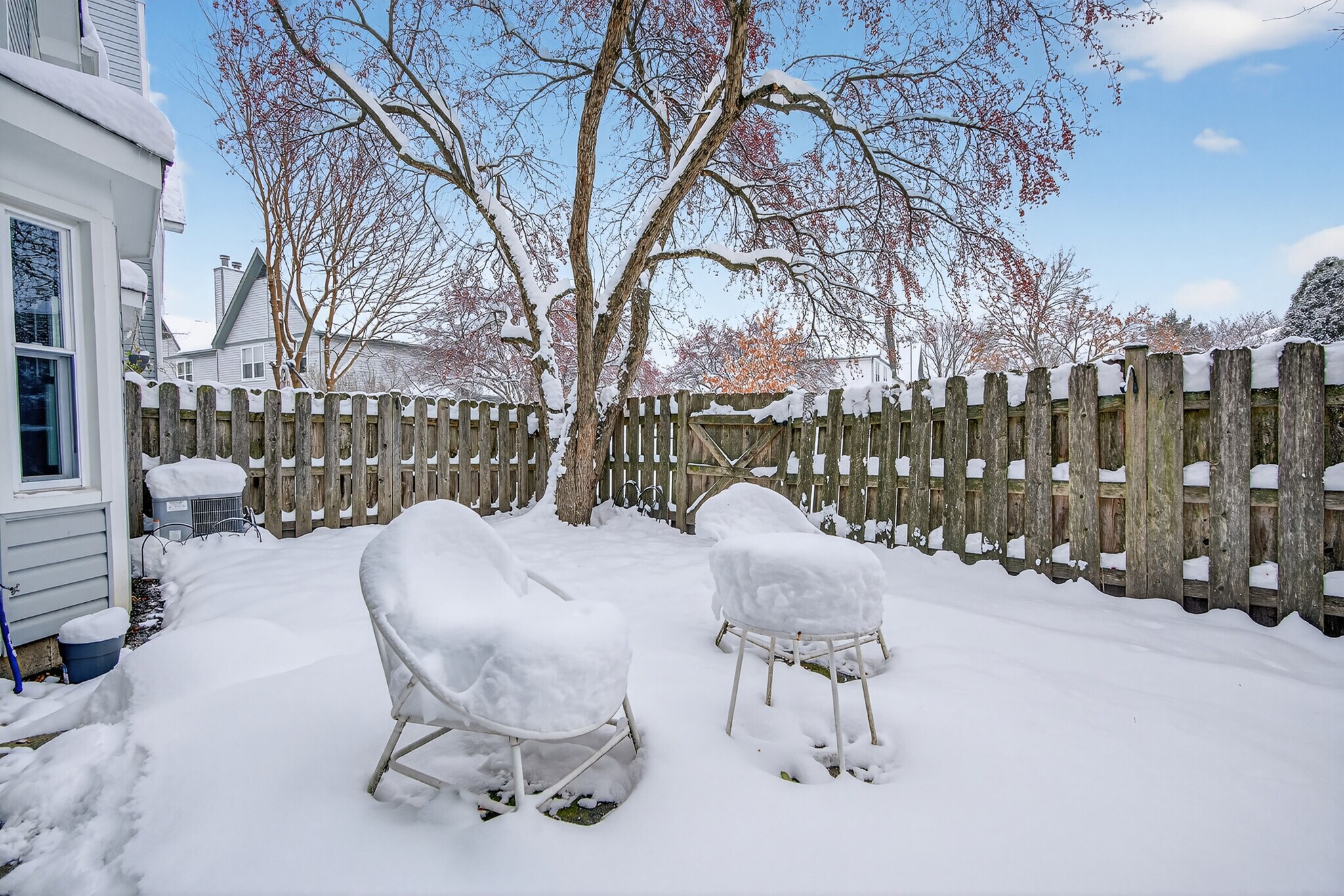 Building Photo - 1391 Sherwood Ct