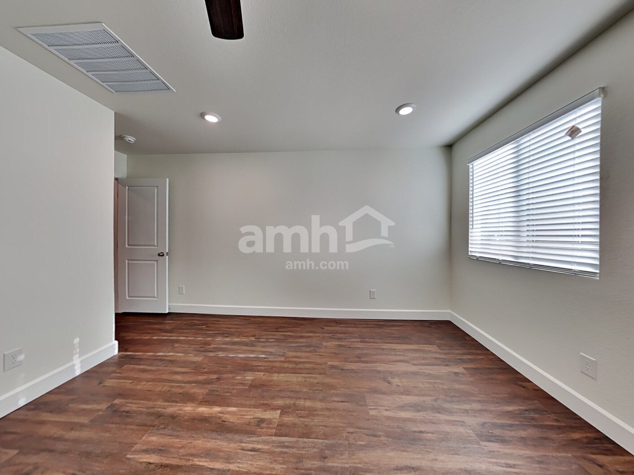 Building Photo - 291 Austin Bellerose Pl