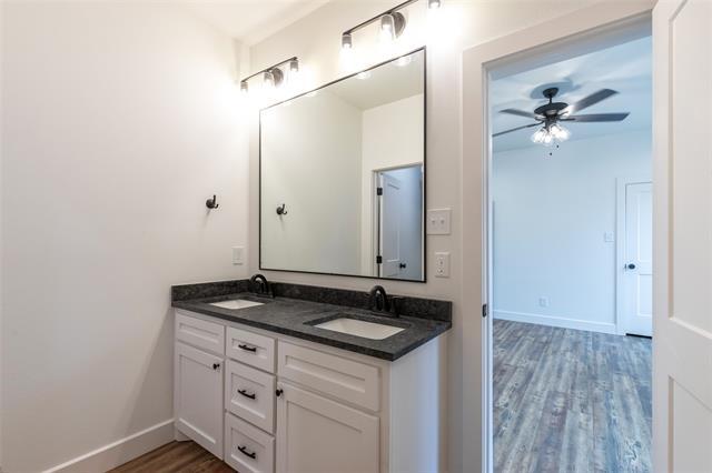 Building Photo - 8009 Sawdust Trl