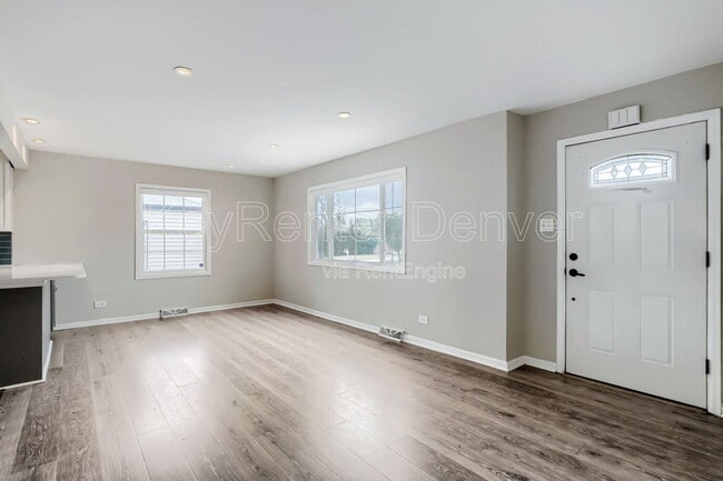 Building Photo - 1845 W Stoll Pl