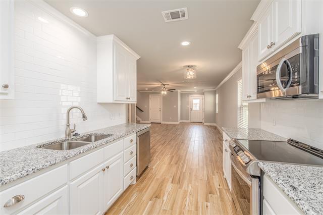 Building Photo - 717 Rolling Terrace Cir