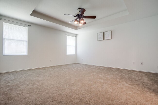 Building Photo - 12685 Drexel St