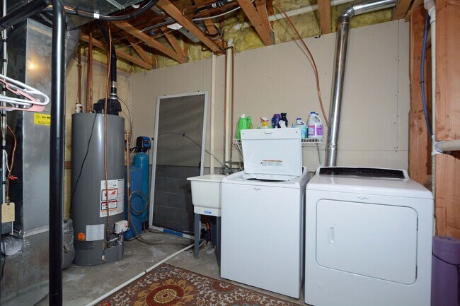 Building Photo - Charming 3-Bedroom Home in Monticello!