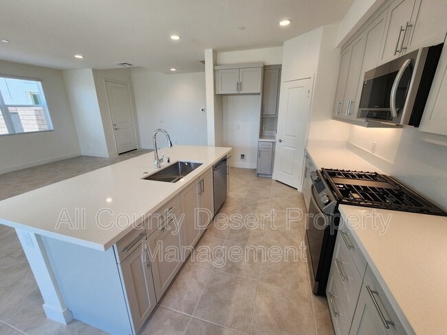 Building Photo - 43355 Passagio Lago Way