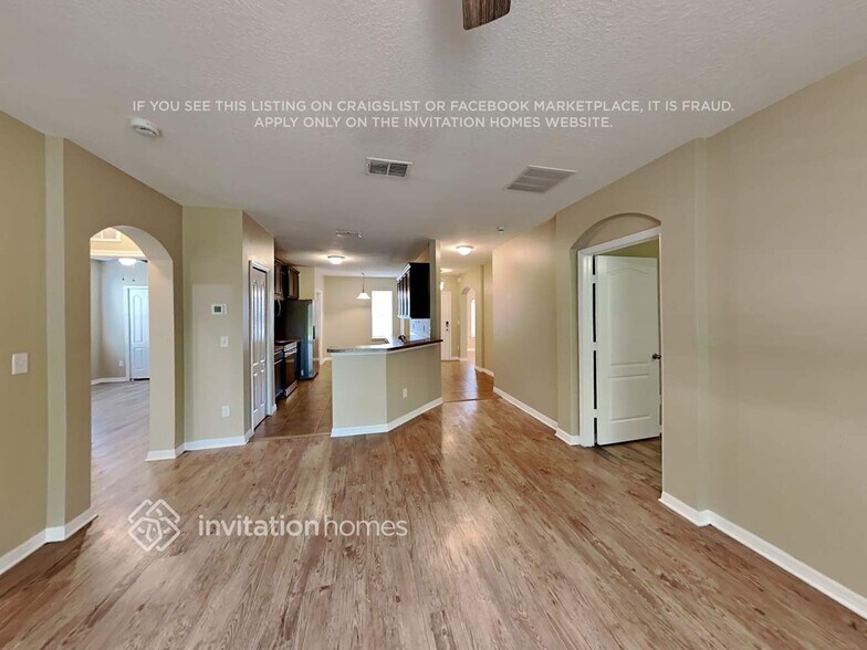 Building Photo - 5848 Windsong Oak Dr