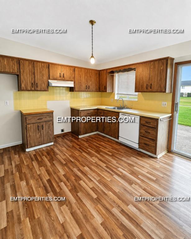 Building Photo - 3024 Meister Rd