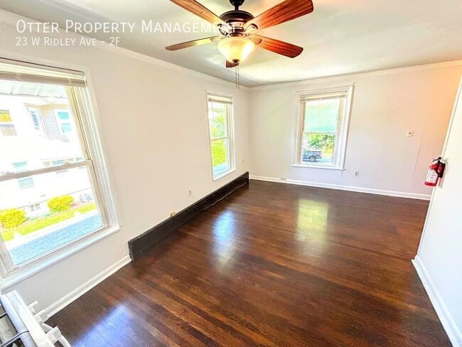 Building Photo - 23 W Ridley Ave