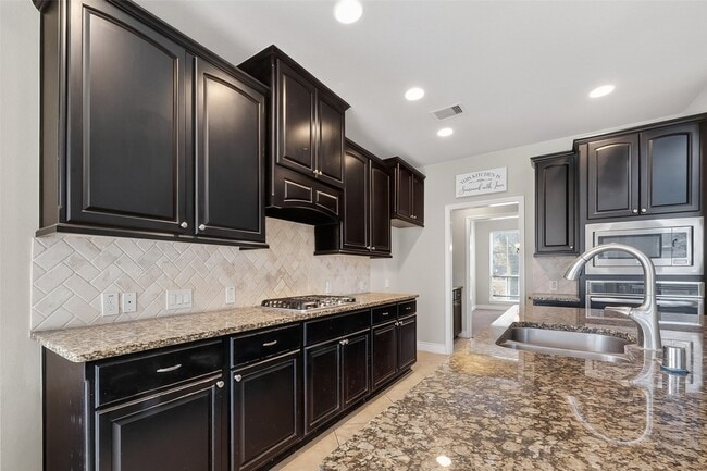 Building Photo - 13613 Sunset Harbor Dr