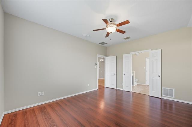 Building Photo - 4515 Sawgrass Dr