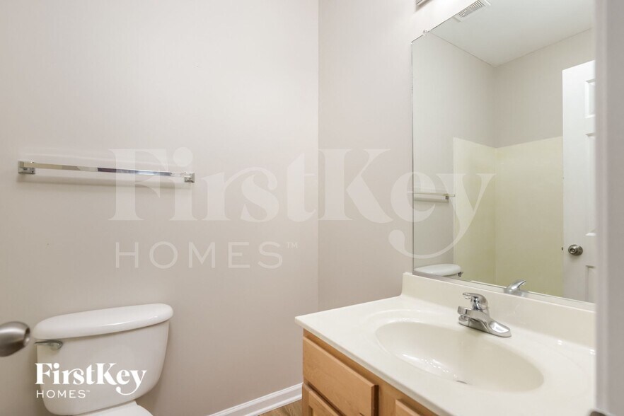 Building Photo - 4000 Black Gum Pl