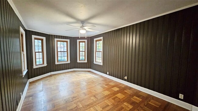 Building Photo - 2108 NW 25th St