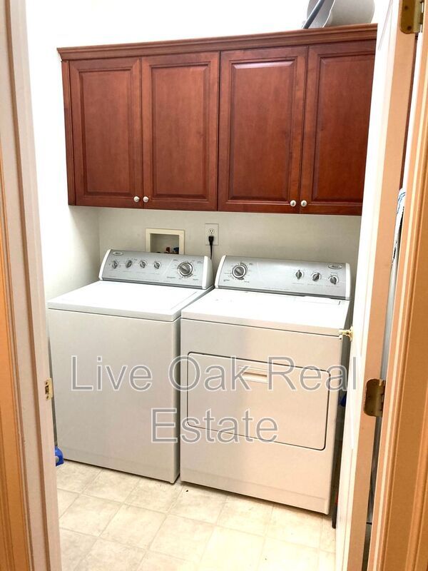Building Photo - 937 Bolling Ave