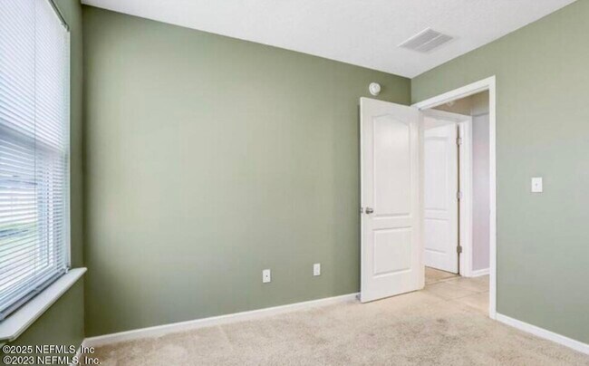 Building Photo - 15702 Chir Pine Dr