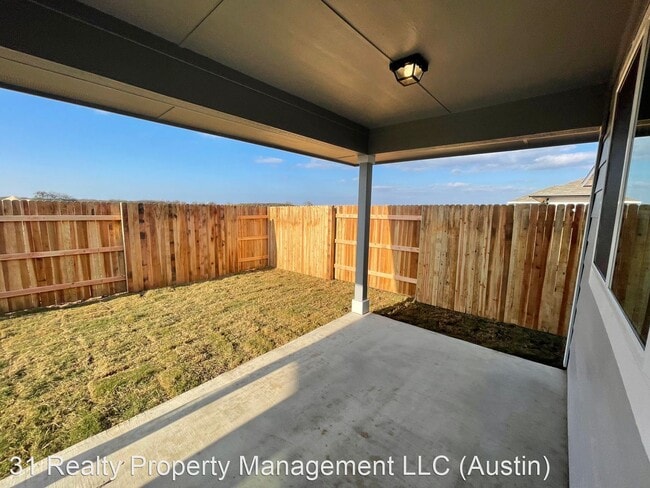Building Photo - 3 br, 2 bath House - 205 Tempest Trail