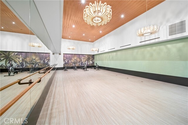 Building Photo - 565 Anton Blvd