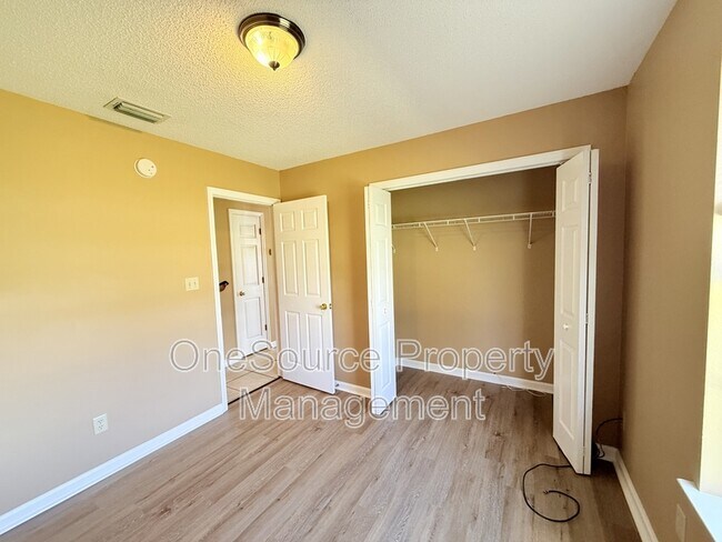 Building Photo - 2135 Hamilton St