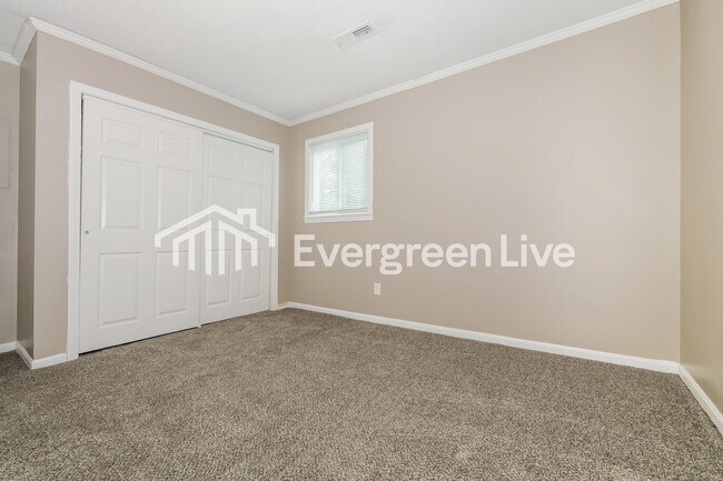 Building Photo - 18109 19th St N