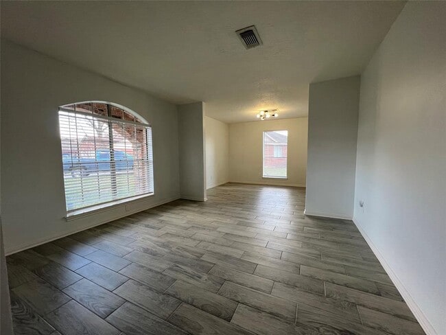 Building Photo - 11903 Estes Park Ln