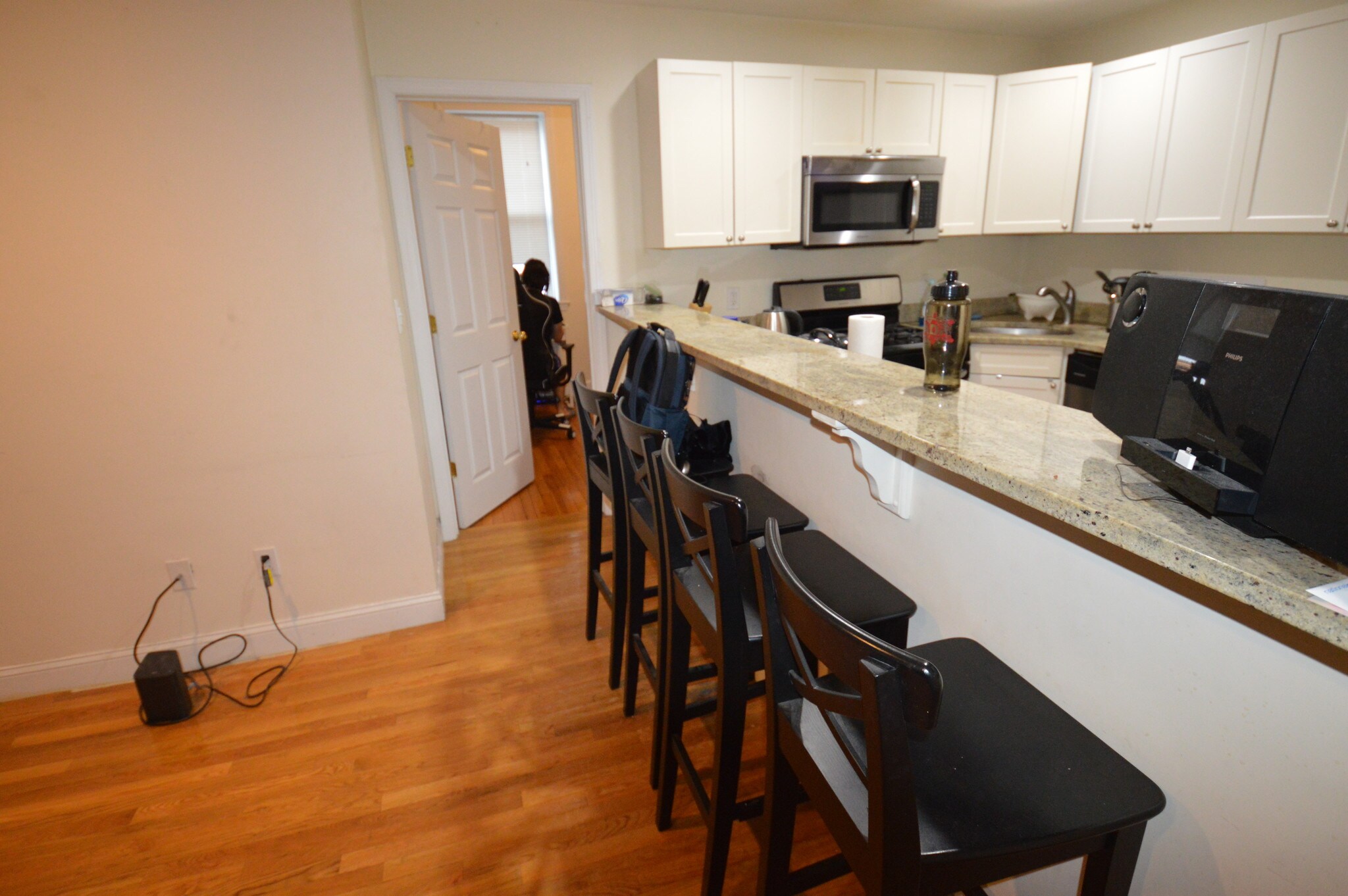 Building Photo - 66 Egmont St