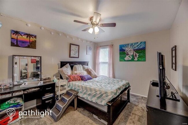 Building Photo - 472 Summer Top Ln