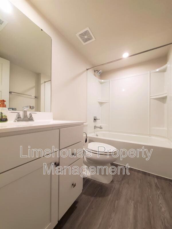 Building Photo - 946 Gabion Wy