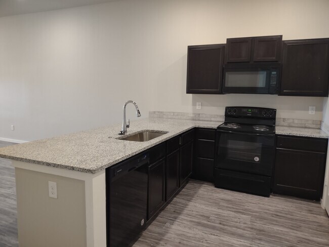 Building Photo - 1629 133rd St