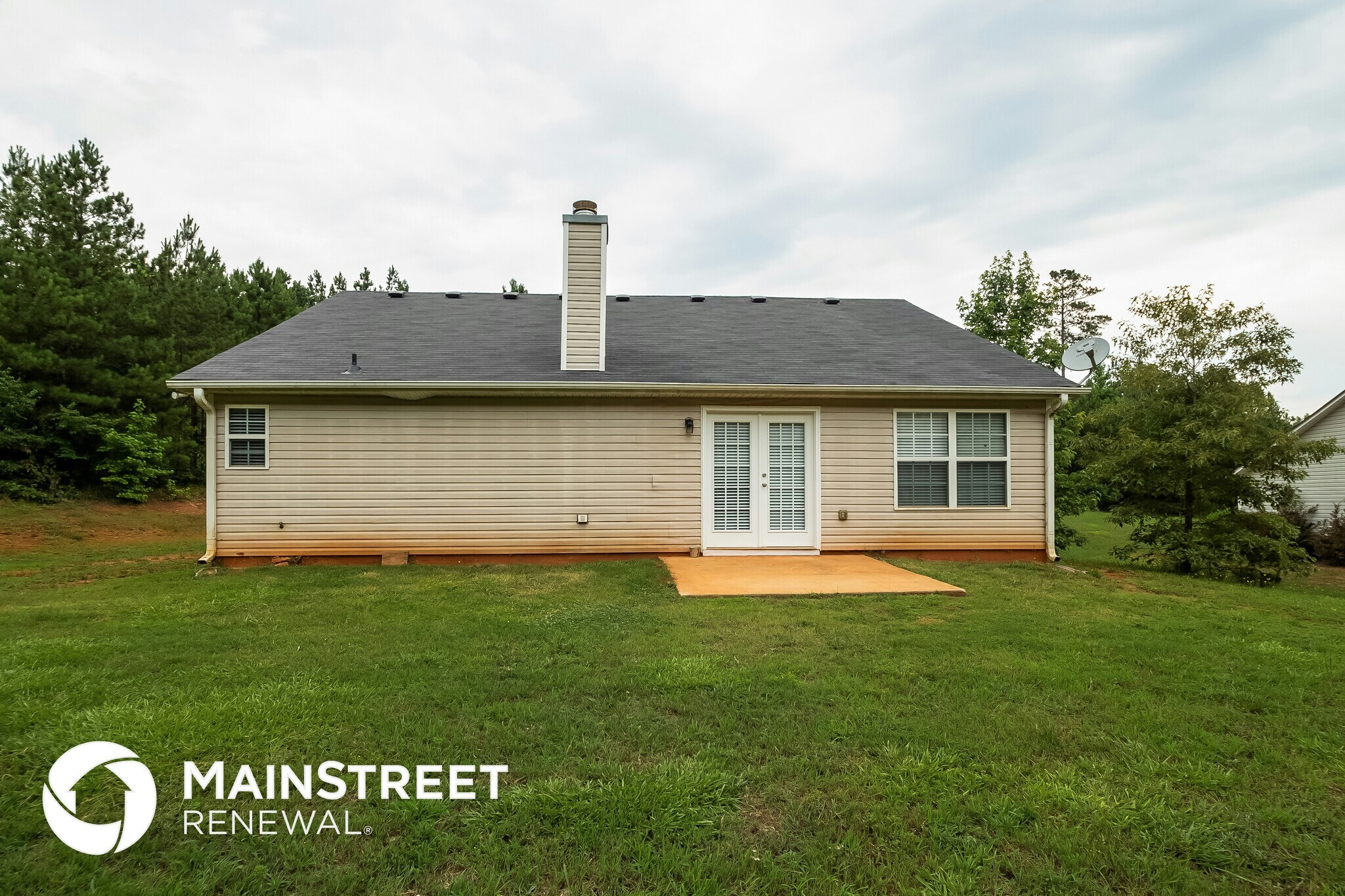 Building Photo - 70 Savoy Park Dr