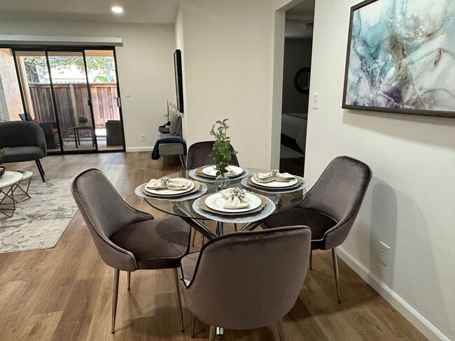 Building Photo - Must See This Remodeled 2 Bedroom, 1 Bathroom Condo in San Jose!