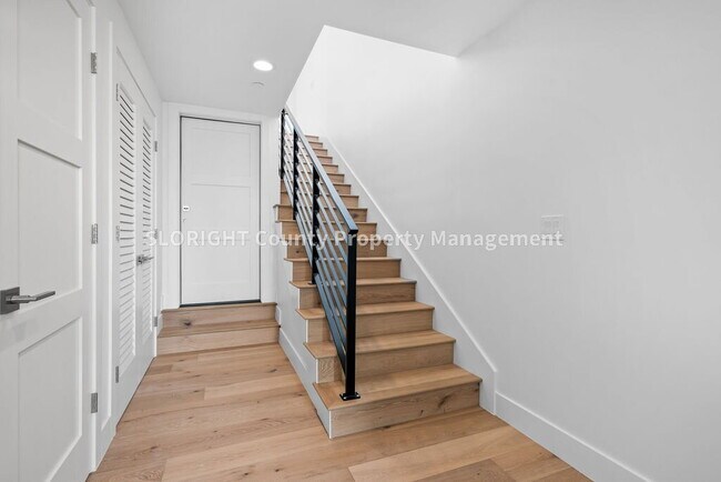 Building Photo - AVAILABLE JANUARY- Stunning Townhome in Avila Beach - 2 Bedroom / 2 Bathroom