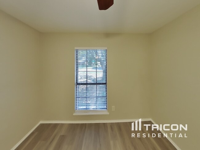 Building Photo - 4208 Sweetgum Way