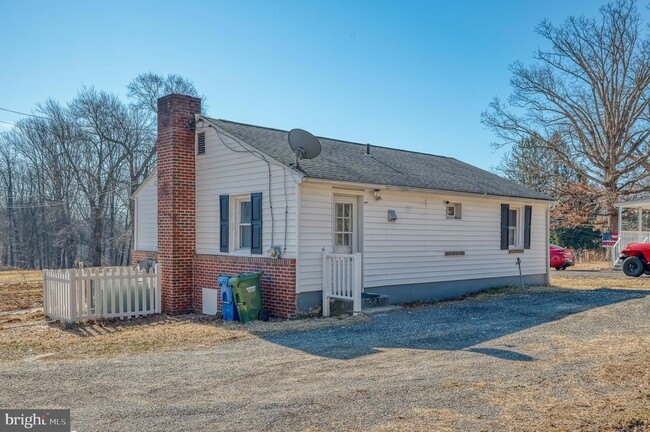 Building Photo - 3340 Cedar Church Rd