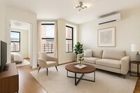 Building Photo - 524 W 134th St