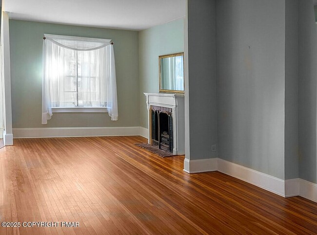 Building Photo - 602 Fulmer Ave