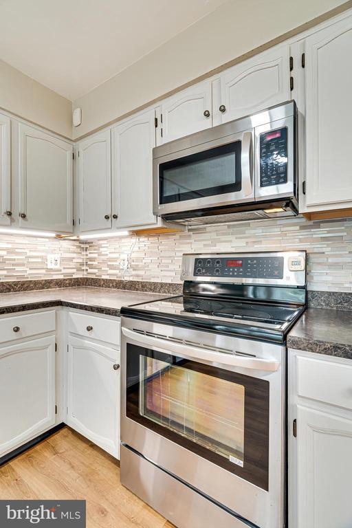 Building Photo - 5708 Heritage Crossing Ct