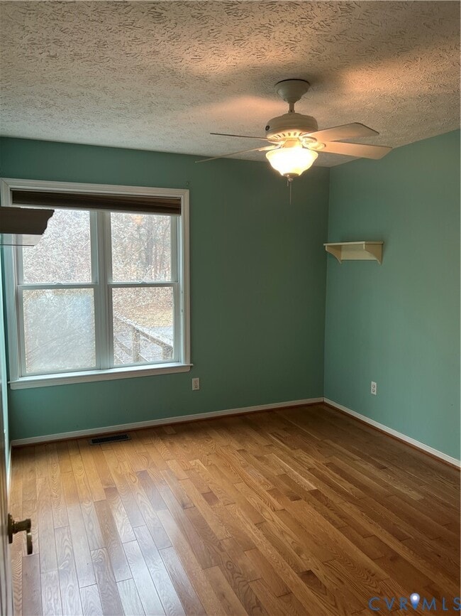 Building Photo - 12960 Moody Rd