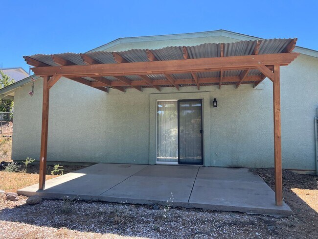Building Photo - 9665 E Magma Dr