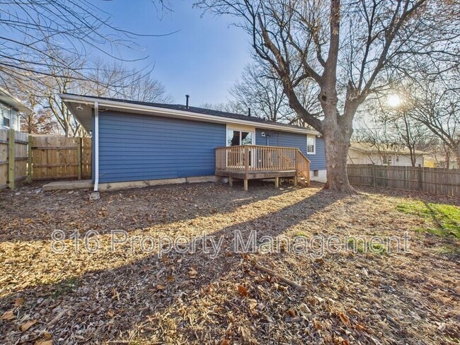 Building Photo - 6202 E 150th Terrace