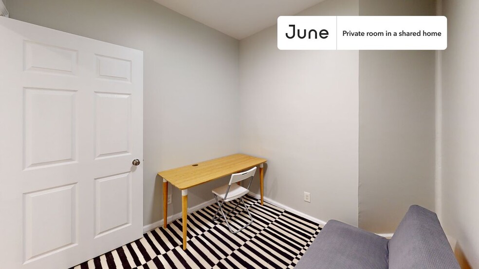 Building Photo - Room in Shared 3 bed/2 bath home