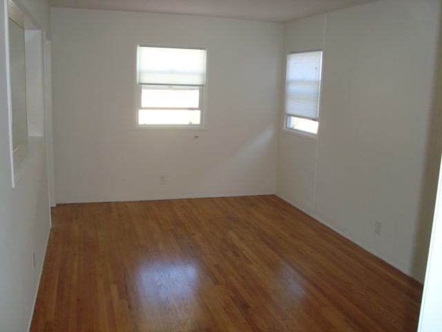 Building Photo - 1548 Rendall Plz