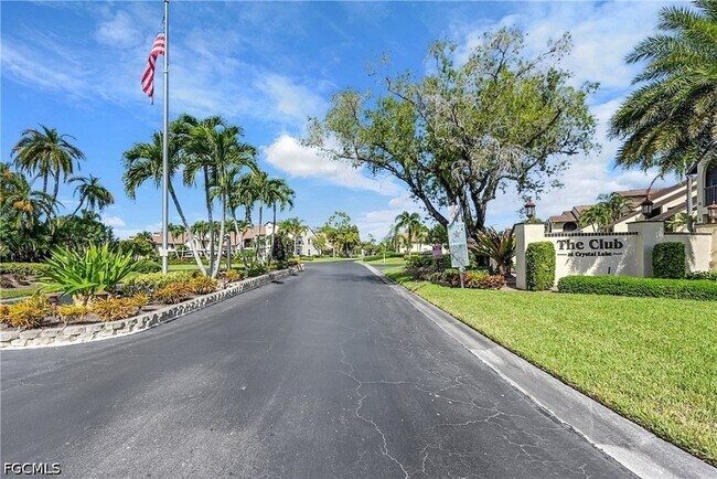 Building Photo - 8474 Charter Club Cir