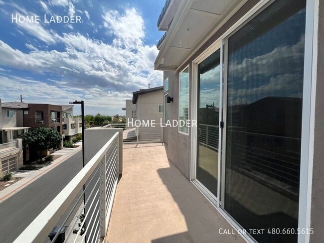 Building Photo - 7055 W Jasper Dr