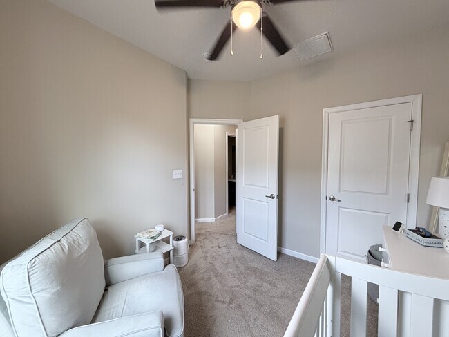 Building Photo - 606 Muddy Creek Rd