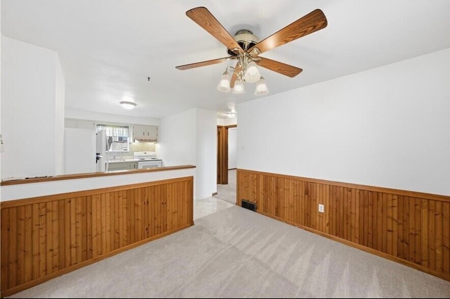 Building Photo - 226 Frankfort Ave