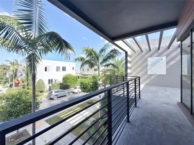 Building Photo - 10098 NW 74th Terrace