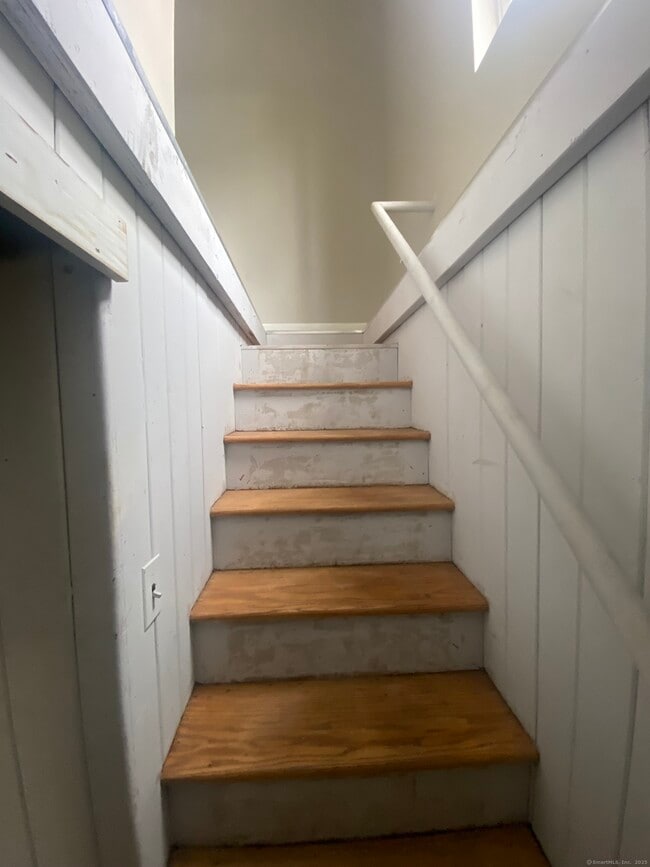 Building Photo - 66 New Litchfield St